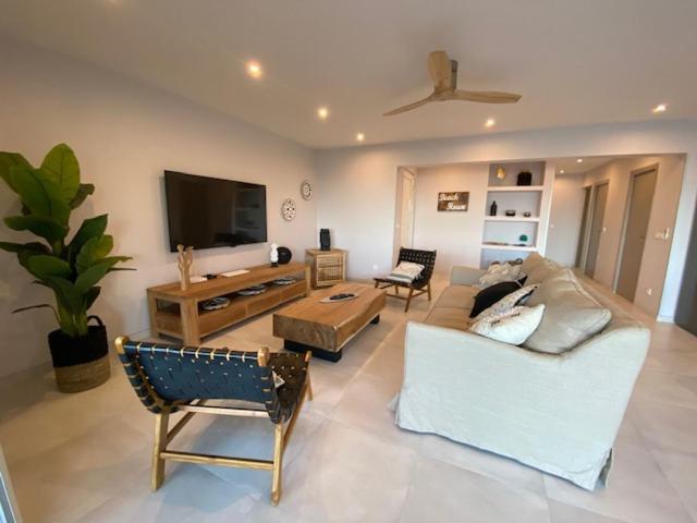 Princess Mahault - Beachfront - Orient Bay - Luxury Apartment Dış mekan fotoğraf